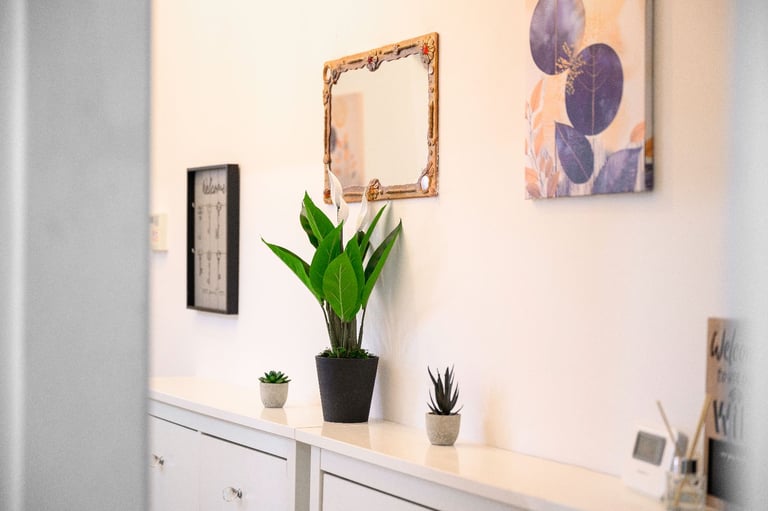 36 Nevile Rd - 4-BR House with Free Street Parking and Wi-Fi