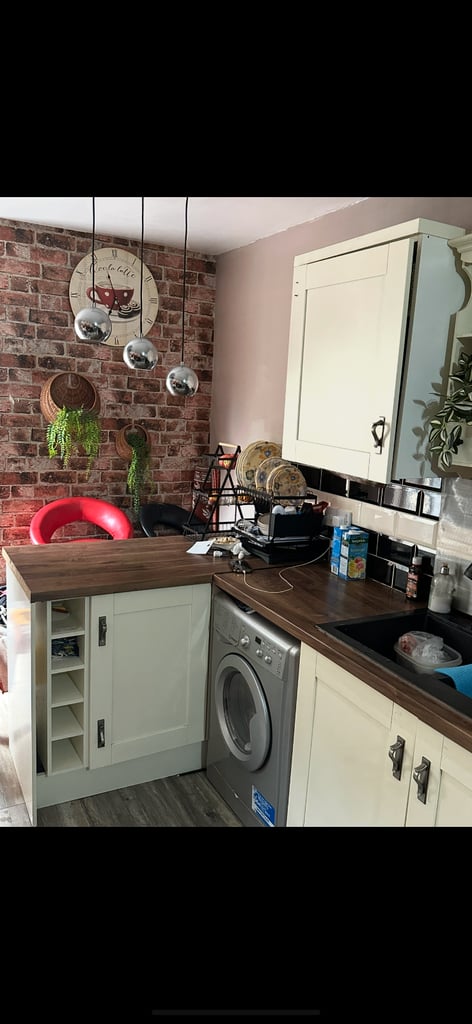 image for 3 bedroom with 2 bathrooms 