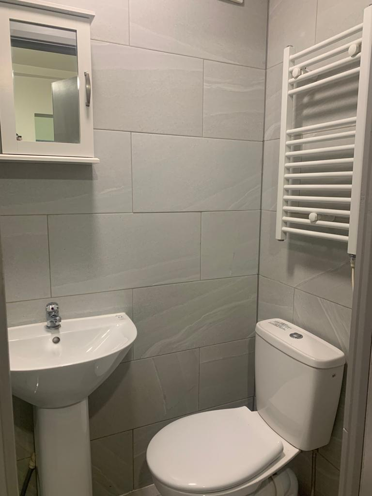 Studio Flat in Northolt UB5 4PQ 