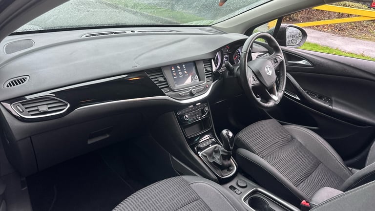 2021 Vauxhall Astra 1.2 Turbo 145 Griffin Edition 5dr Petrol Hatchback Hatchback Petrol Manual