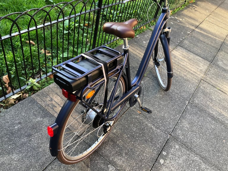 Lovely Adult Electric City Bike Bicycle 36V Battery Elops in very good condition 