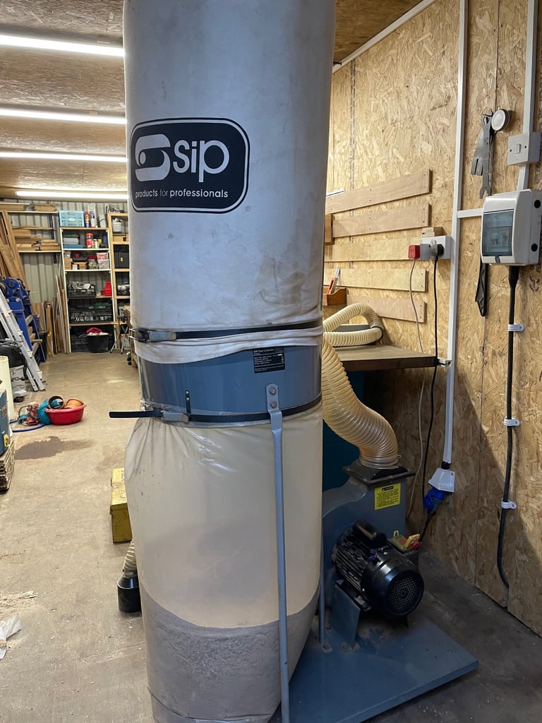 image for SIP 3hp dust extractor 240v
