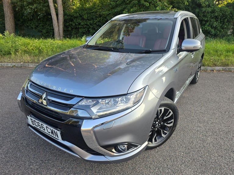 image for 2016 Mitsubishi Outlander 2.0h 12kWh 5h CVT 4WD Euro 6 (s/s) 5dr ESTATE Petrol/Electric Hybrid Au...