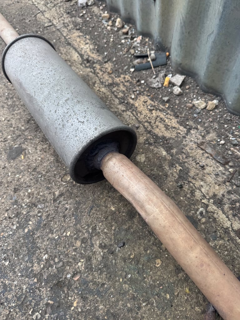 Toyota Yaris Mk1 exhaust 