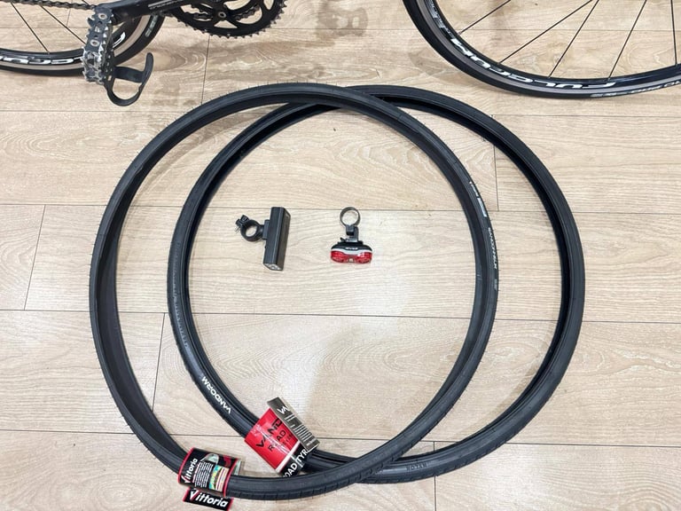Full carbon De Rosa avant bike in very good condition all fully working 