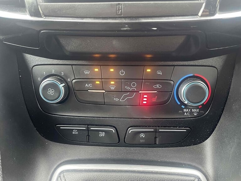 2019 Ford Transit Connect 1.5 EcoBlue 120ps Limited Van PANEL VAN DIESEL Manual
