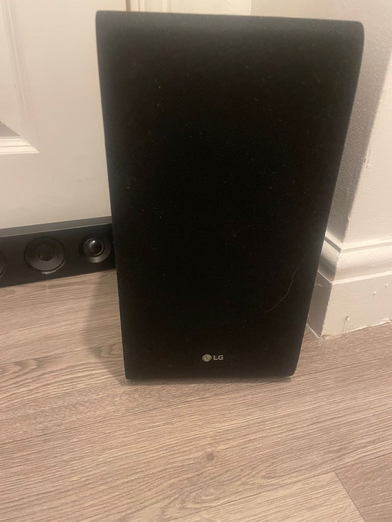 LG SQC2 2.1Ch Bluetooth Sound Bar With Wireless