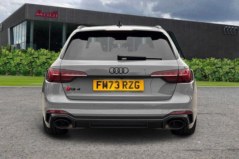 2023 Audi RS4 RS 4 TFSI Quattro Carbon Black 5dr Tiptronic ESTATE PETROL Automatic