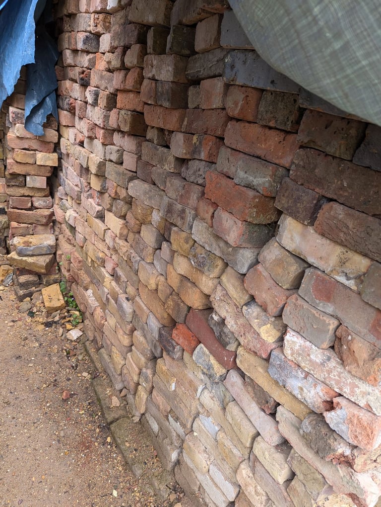 Reclaimed Multi stock bricks for sale 