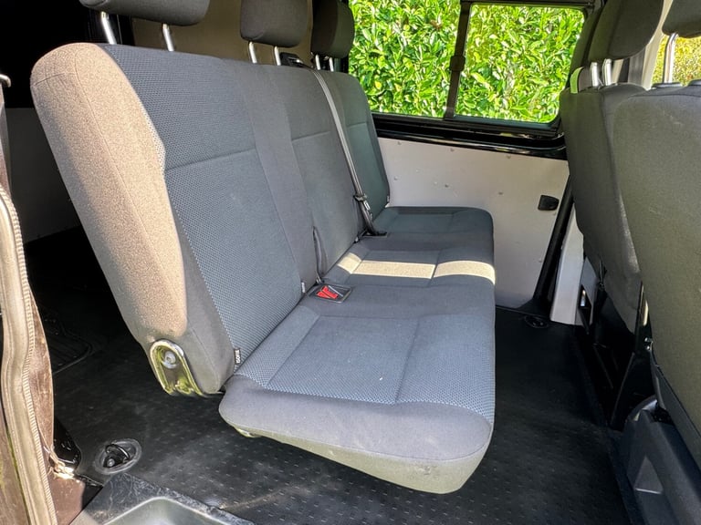 2018 Volkswagen Transporter 2.0 TDI BMT 150 Highline Kombi Van DSG WINDOW VAN Diesel Automatic