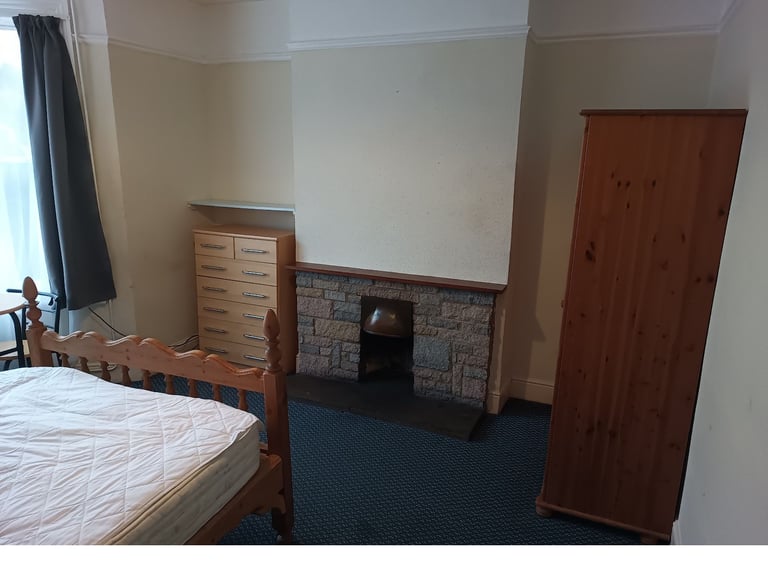 Double room in shared house, furnished, all bills included, NR1