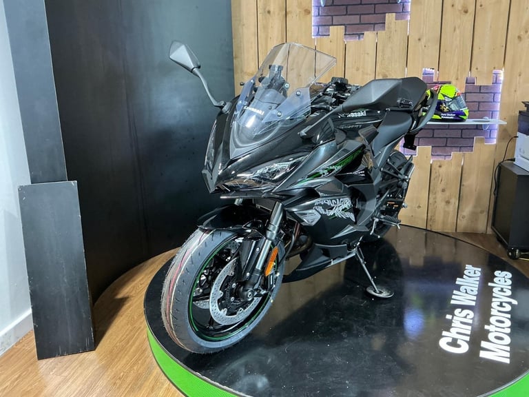 Kawasaki Ninja 1100SX 2025 TOUR for FREE!! FREE TOURING KIT! FREE UK DELIVERY!