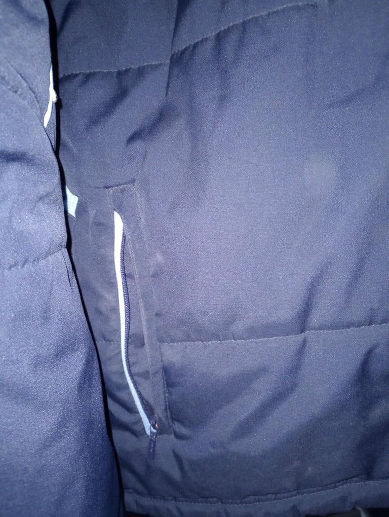 Men’s Admiral Winter Coat – Size M 