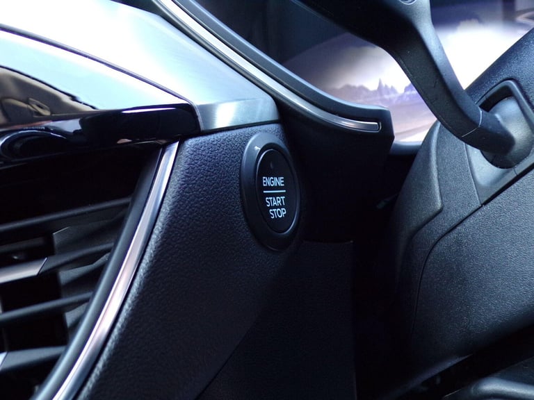 2022 Ford Kuga Kuga Titanium 5 Door 2.0L EcoBlue 190PS AWD 8 Speed Automatic HATCHBACK Diesel Aut...