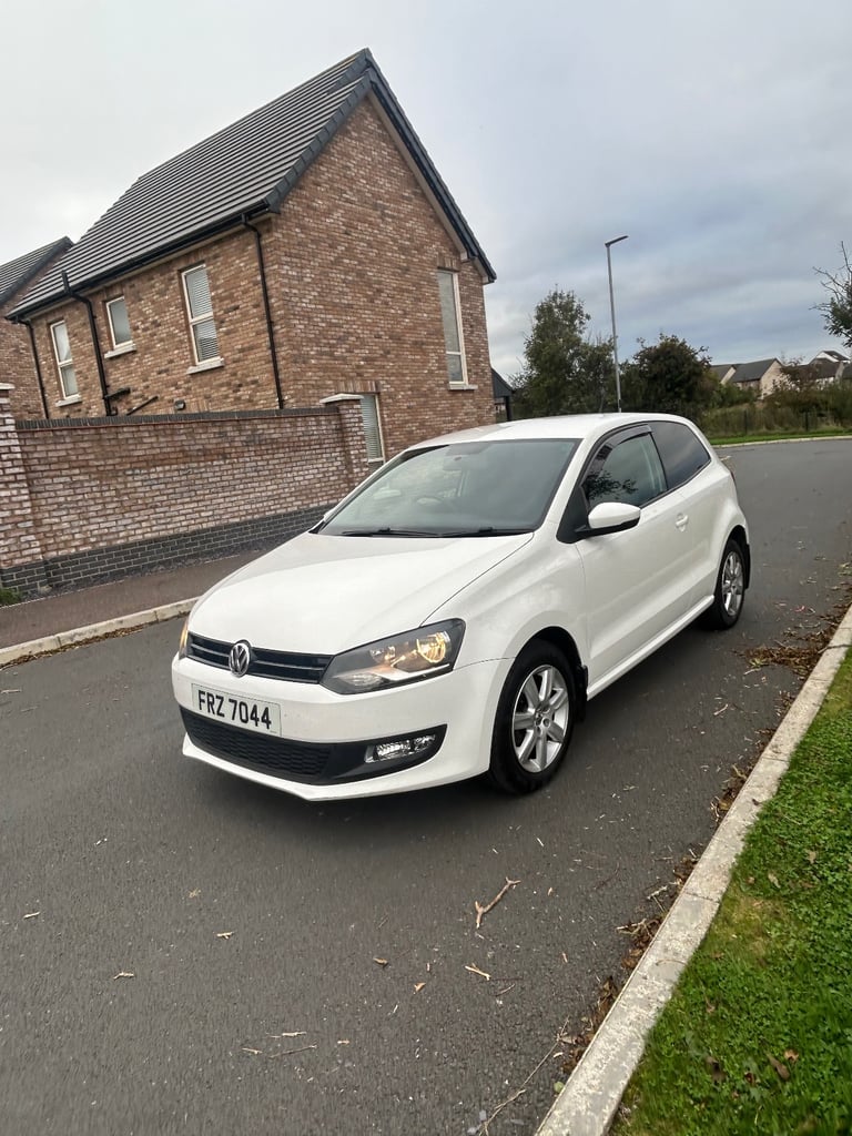 Volkswagen, POLO, Hatchback, 2013, Manual, 1198 (cc), 3 doors