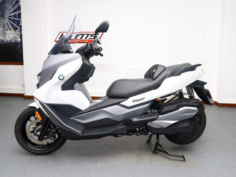 2022, '22 BMW C400 GT Scooter. A2 Legal scooter. ONLY 600 MILES. £6,395