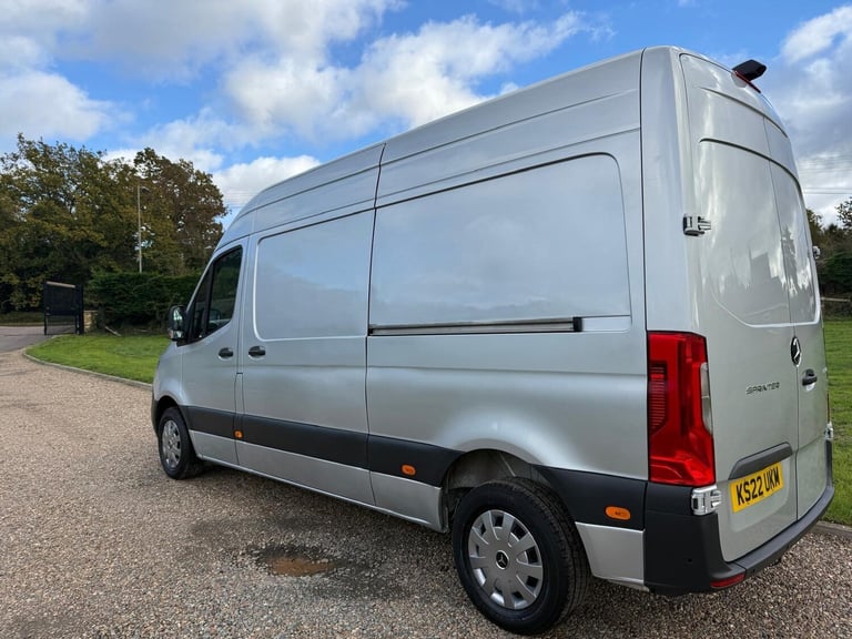 2022 Mercedes-Benz Sprinter 2.0 315 CDI Premium FWD L2 H2 Euro 6 (s/s) 5dr PANEL VAN Diesel Manual