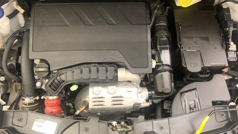 2024 Citroen C3 1.2 PureTech PLUS Hatchback 5dr Petrol EAT6 Euro 6 (s/s) (110 ps) Hatchback Petro...