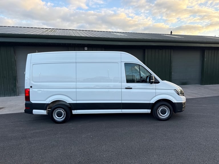 VOLKSWAGEN CRAFTER TRENDLINE 2.0TDI 140 MWB HIGH ROOF EURO 6 ***VAT INCLUDED***