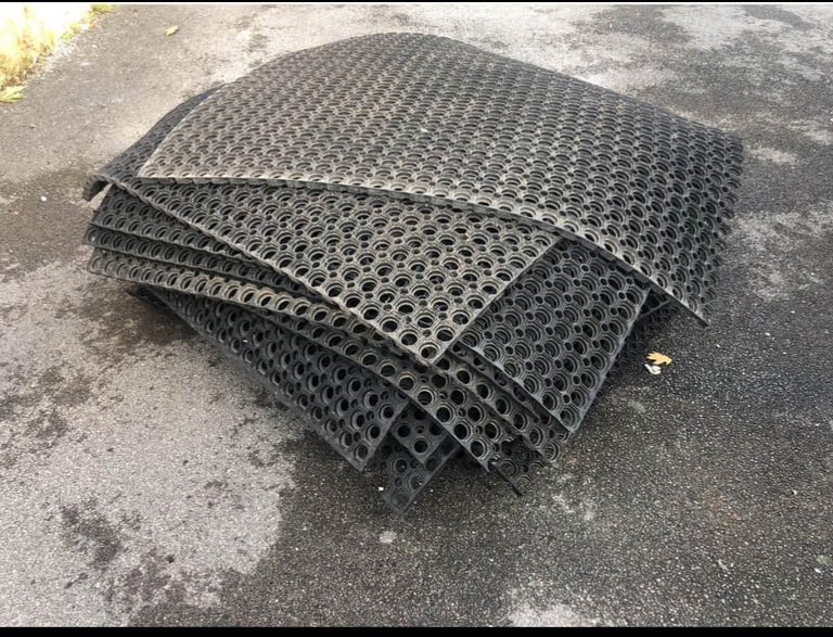 image for RUBBER MAT Horse equestrian gateways yard stables **CAN DELIVER**