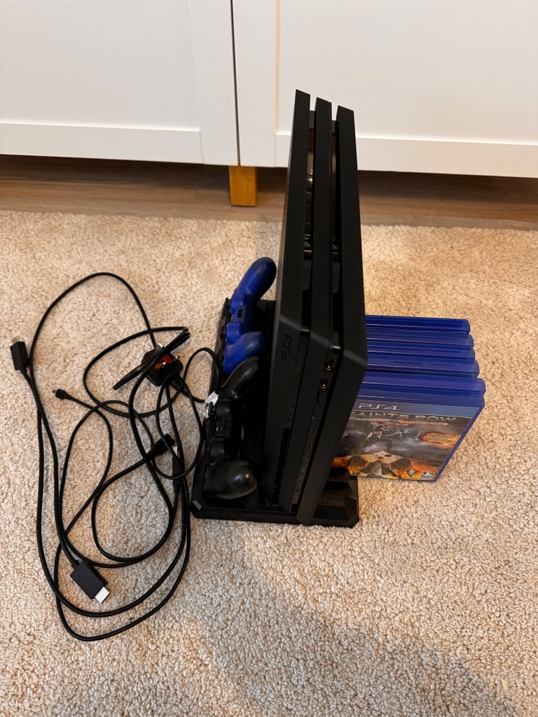 PS4 console and games 