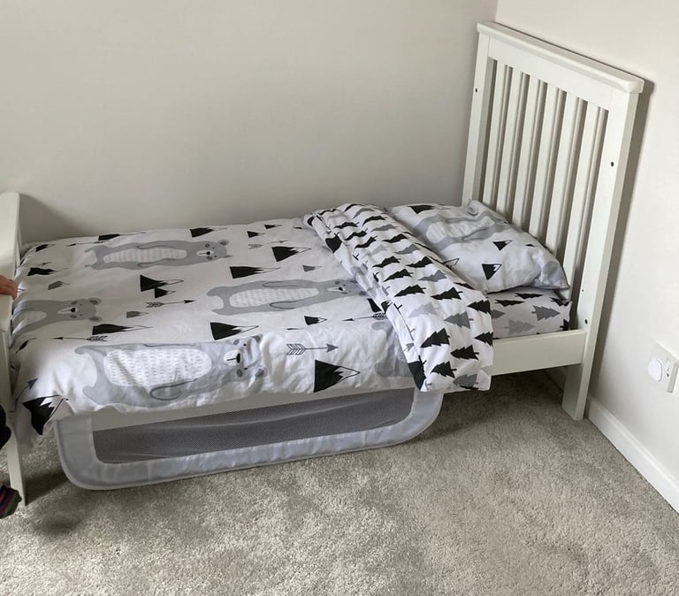 image for Cotbed and mattress 