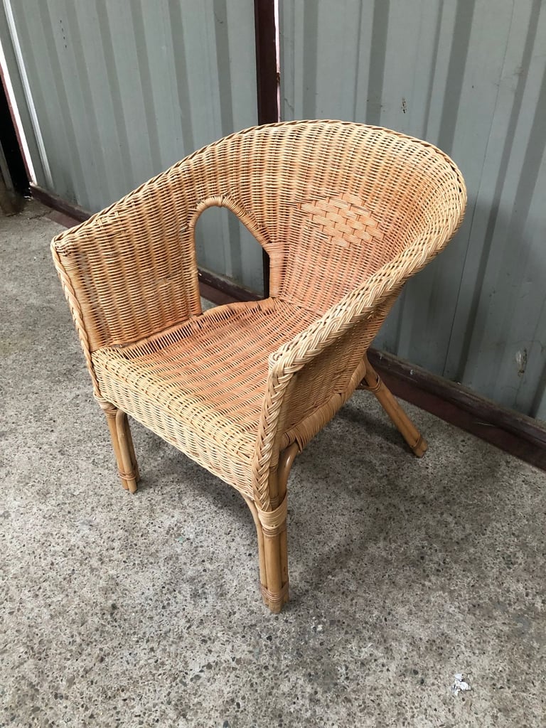 Wicker Chair, good condition