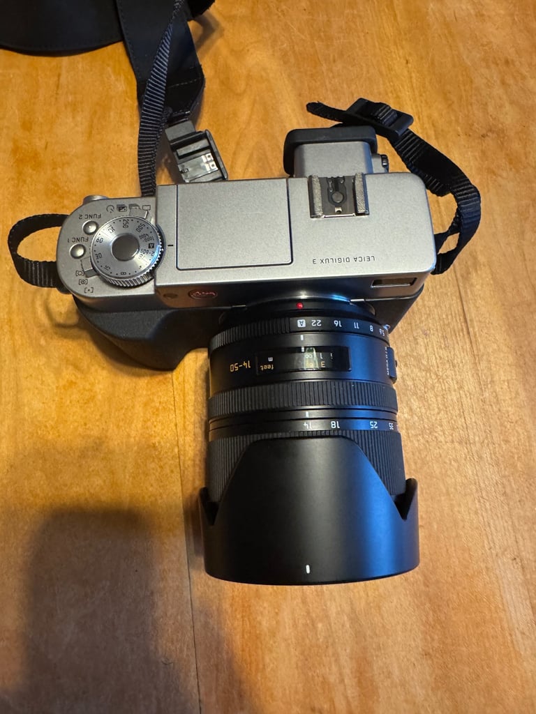 Leica Digilux 3 Camera