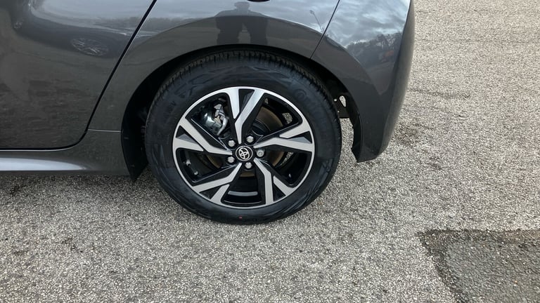 2024 Toyota Yaris 1.5 Hybrid Design 5dr CVT HATCHBACK PETROL/ELECTRIC Automatic