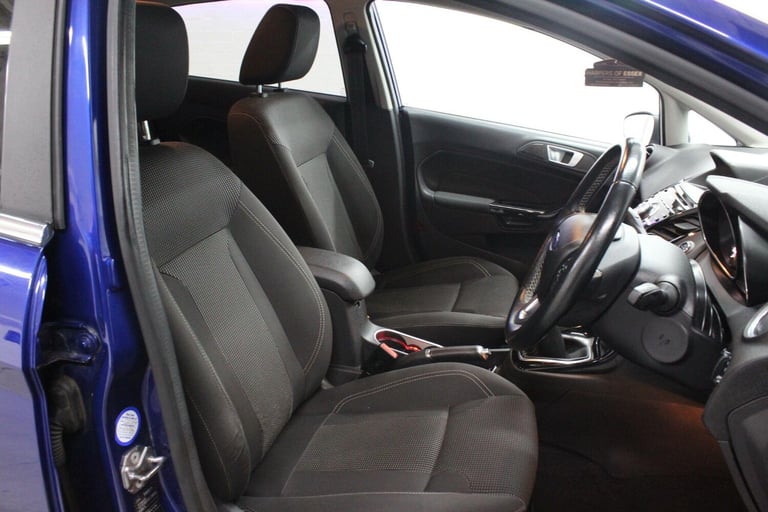 2017 Ford Fiesta 1.0T EcoBoost Titanium Euro 6 (s/s) 5dr HATCHBACK Petrol Manual