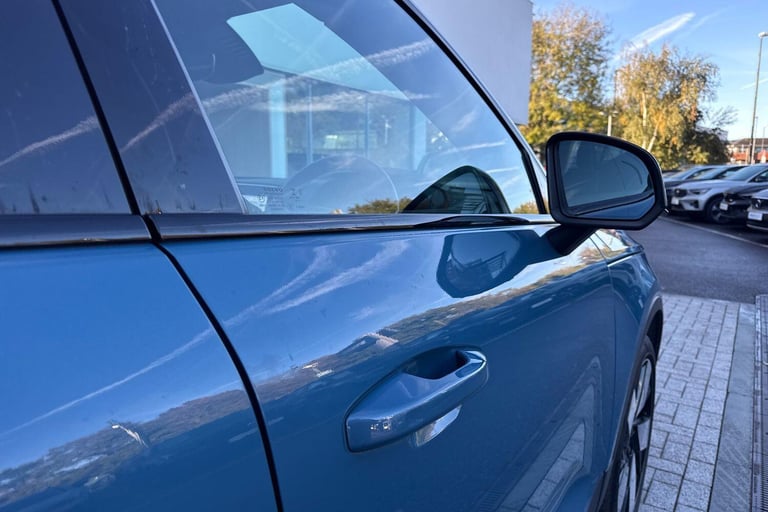 2022 Volvo XC40 Recharge Twin 78kWh Ultimate SUV 5dr Electric Auto AWD (408 ps) ESTATE Electric A...