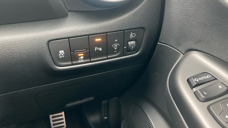 2021 Hyundai KONA 150kW Premium 64kWh 5dr Auto Electric Hatchback Hatchback Electric Automatic