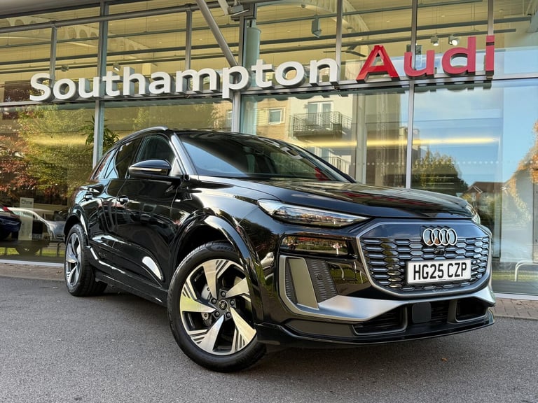 image for 2025 Audi Q6 e-tron 83kWh S line SUV 5dr Electric Auto (252 ps) ESTATE Electric Automatic