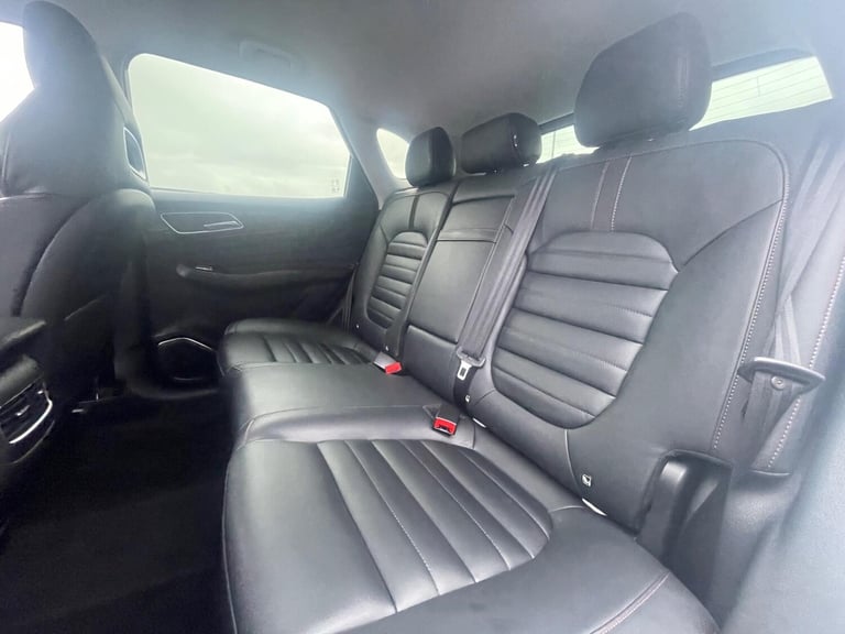 2024 MG MG HS 1.5 T-GDI 16.6kWh Trophy Auto Euro 6 (s/s) 5dr ESTATE Petrol/Electric Hybrid Automatic