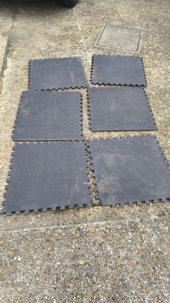 image for Interlocking foam mats