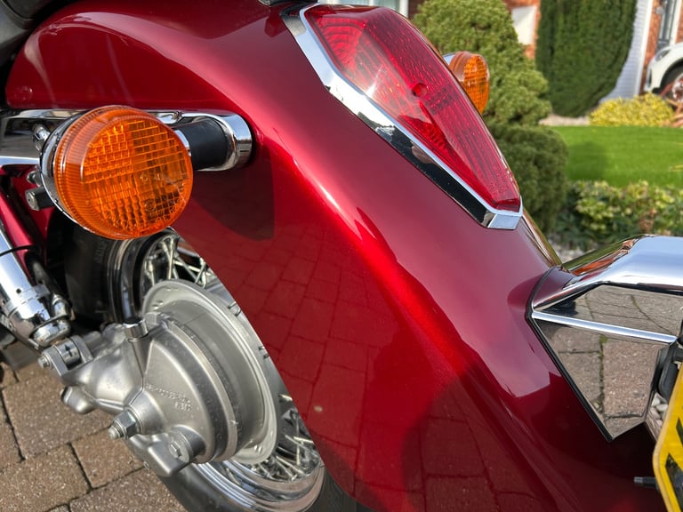 HONDA VT 750 SHADOW CRUISER 2005