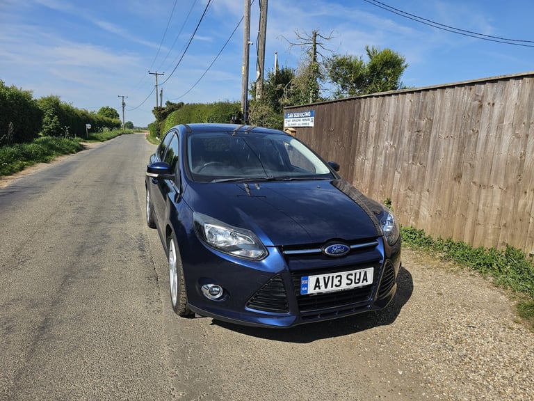 image for Ford, FOCUS, Hatchback, 2013, Manual, 1560 (cc), 5 doors