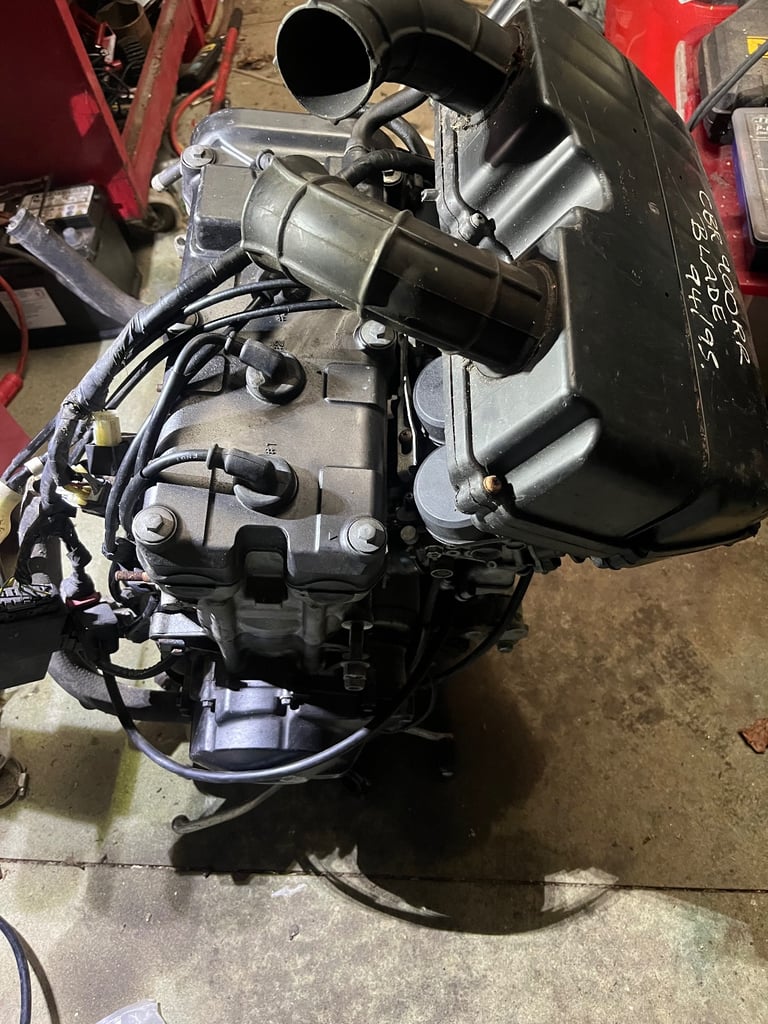 Honda CBR 900 RR Fireblade engine