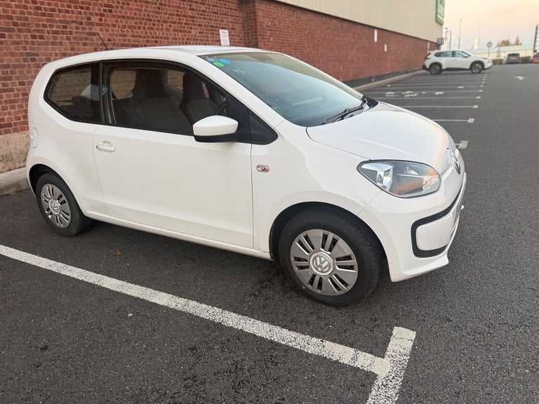 2014 Volkswagen up! 1.0 Move up! Euro 5 3dr HATCHBACK Petrol Manual
