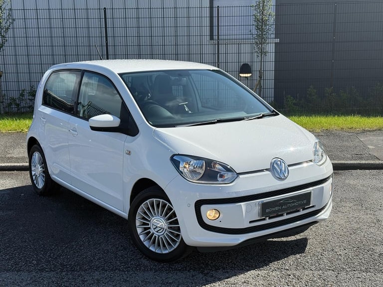 VOLKSWAGEN UP 1.0 High up! 2014