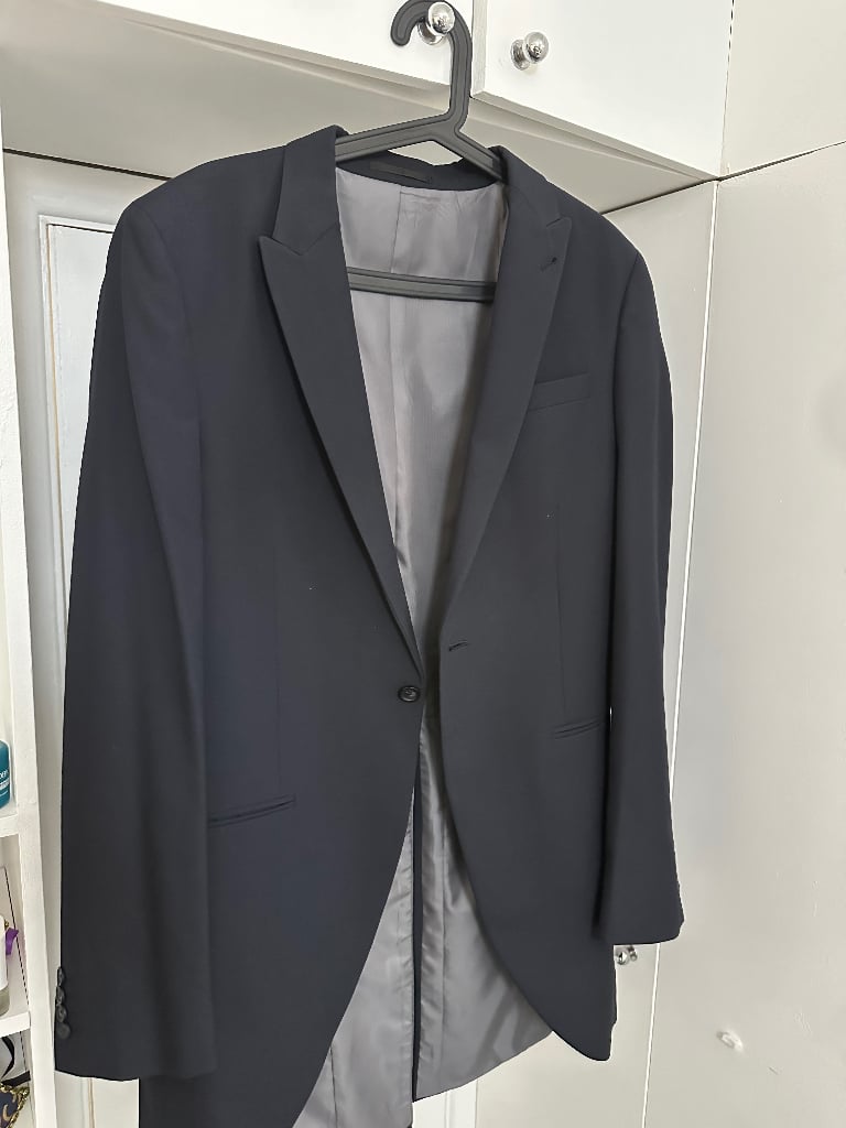 Second hand morning suits for sale store