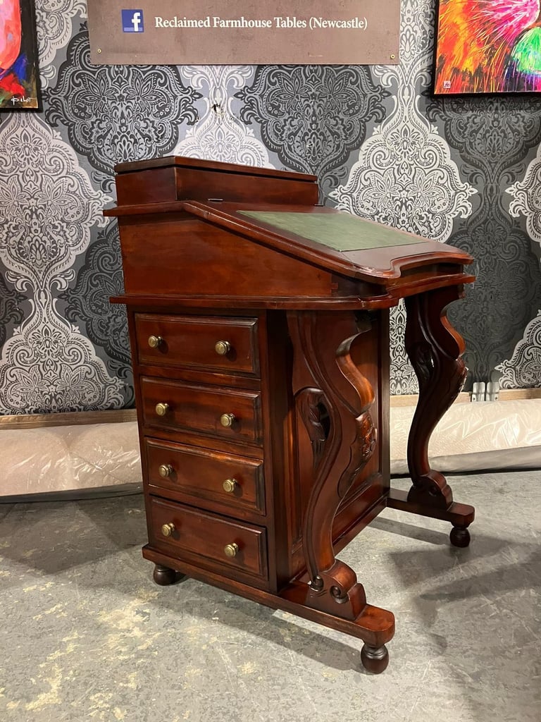 Stunning Chesterfield Mahogany Davenport Desk - Delivery