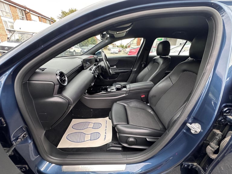 2019 Mercedes-Benz A-Class 1.3 A180 Sport (Executive) 7G-DCT Euro 6 (s/s) 5dr HATCHBACK Petrol Au...