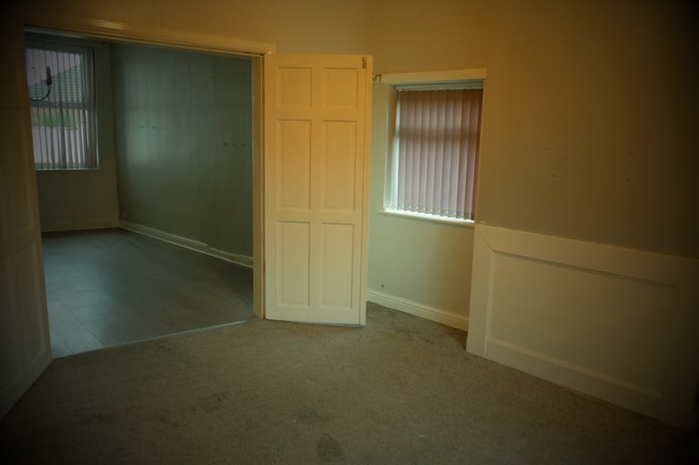 For rent 3 bedroom house in Swinton for £1250