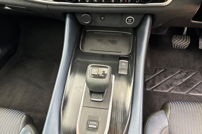 2021 Nissan Qashqai 1.3 DiG-T MH 158 Tekna 5dr Xtronic Hatchback Petrol Manual