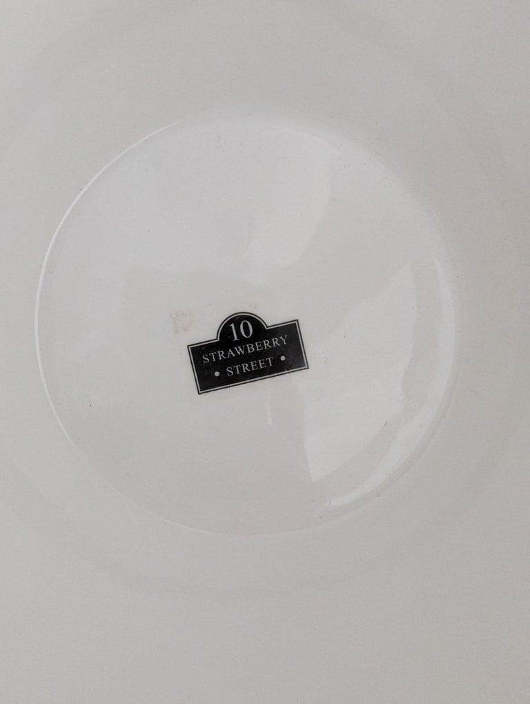 Oval Dishes x 4