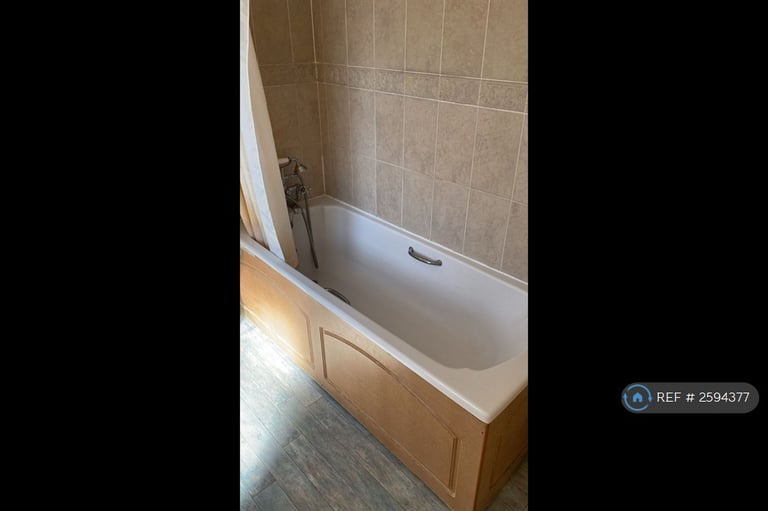 5 bedroom house in Mascot Square, Colchester, CO4 (5 bed) (#2594377)