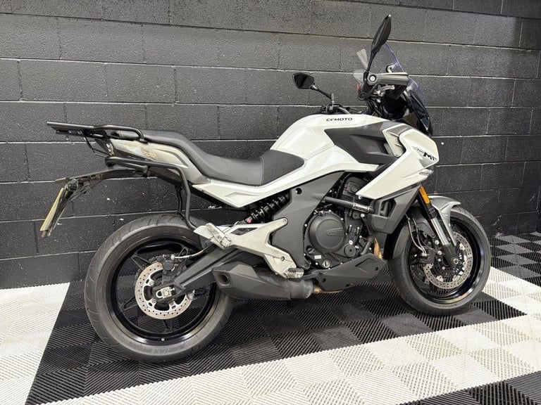 2025 74 CFMOTO 700MT 700 MULTI-FUNCTION TOURING PETROL MANUAL EURO 5 (66 PS)