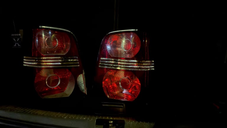 image for Volkswagen 2008 touran rear lights 