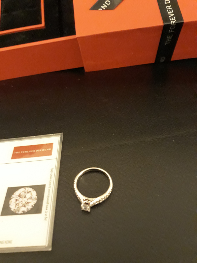 diamond ring platinum 75.